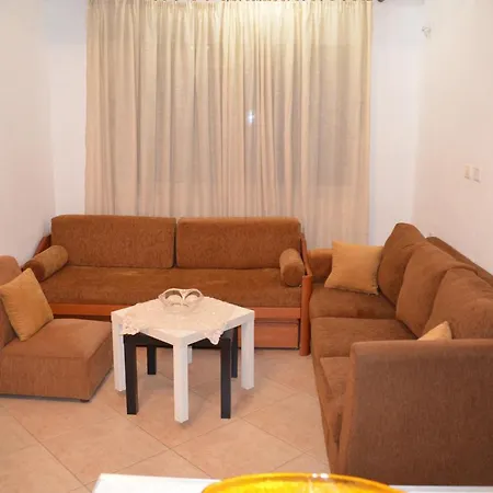 Apartment Maria *